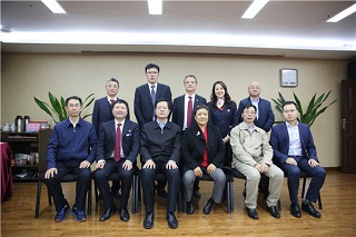 司法部公共法律服务管理局副局长施汉生一行莅临成都市国力公证处调研指导