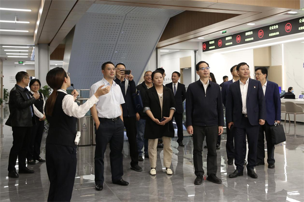 西藏自治区司法行政领导一行莅临我处调研指导